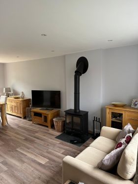 Click Here To Enlarge This Photo Of Charnwood island 11